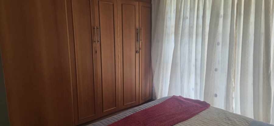  Bedroom Property for Sale in Heuwelsig Free State